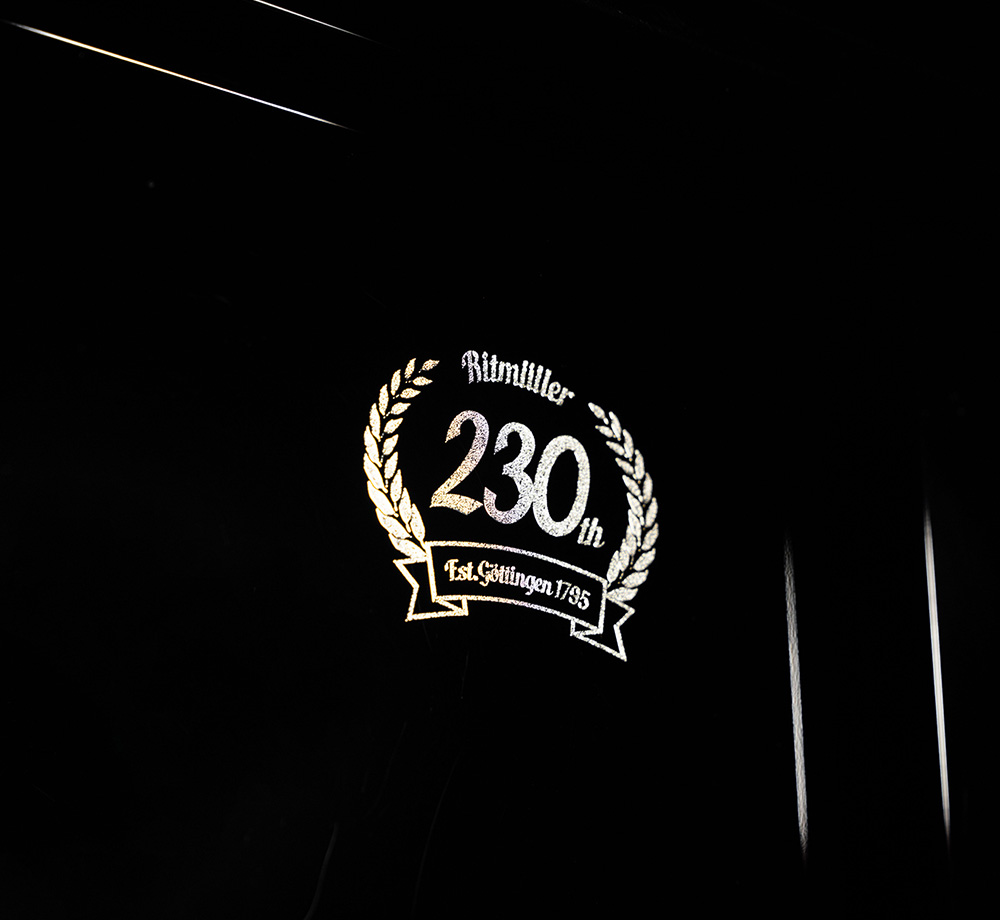 Ritmüller RZ9-PE Upright Piano - Polished Ebony