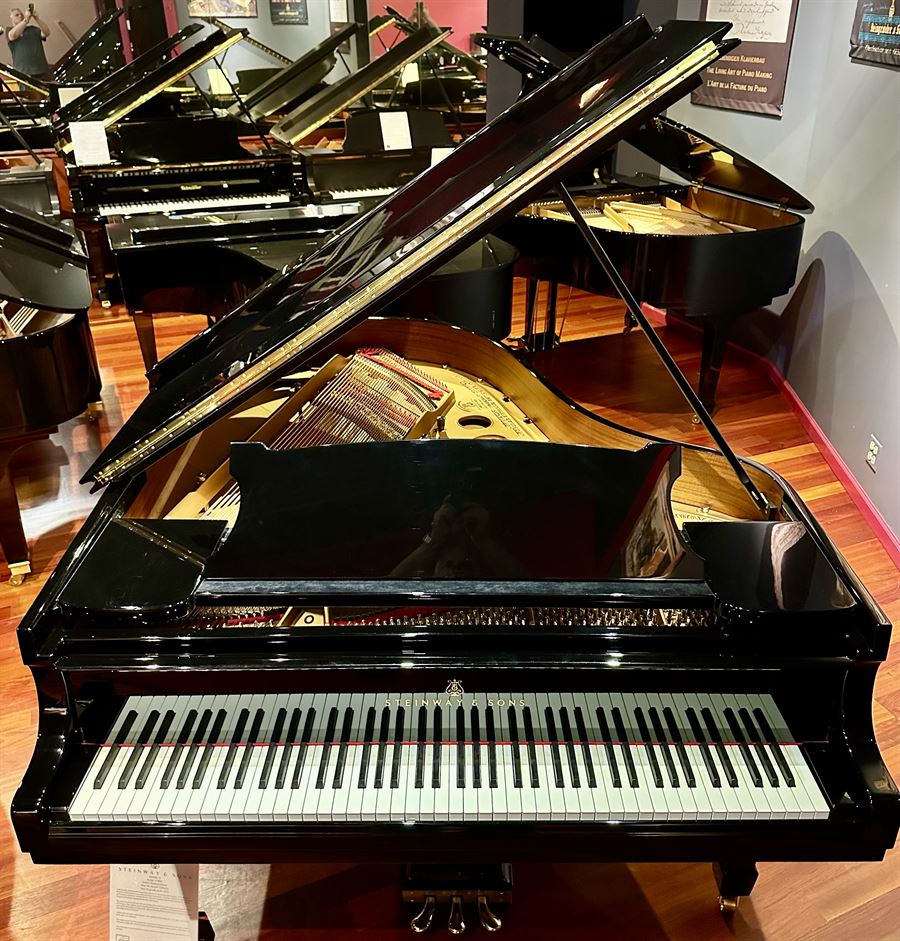 Steinway & Sons Model 0 5ft 10 3/4" Chamber Grand - Authentically Restored